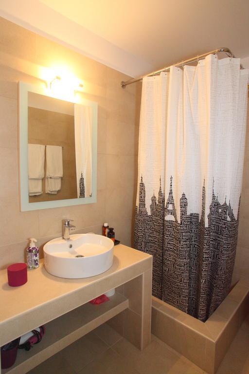 Wild Sea Apartments Áyios Nikítas 部屋 写真